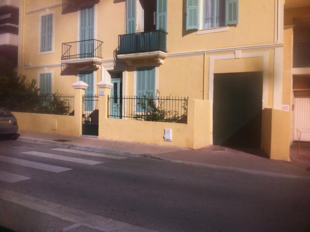 La Maison Au Soleil Menton Room photo
